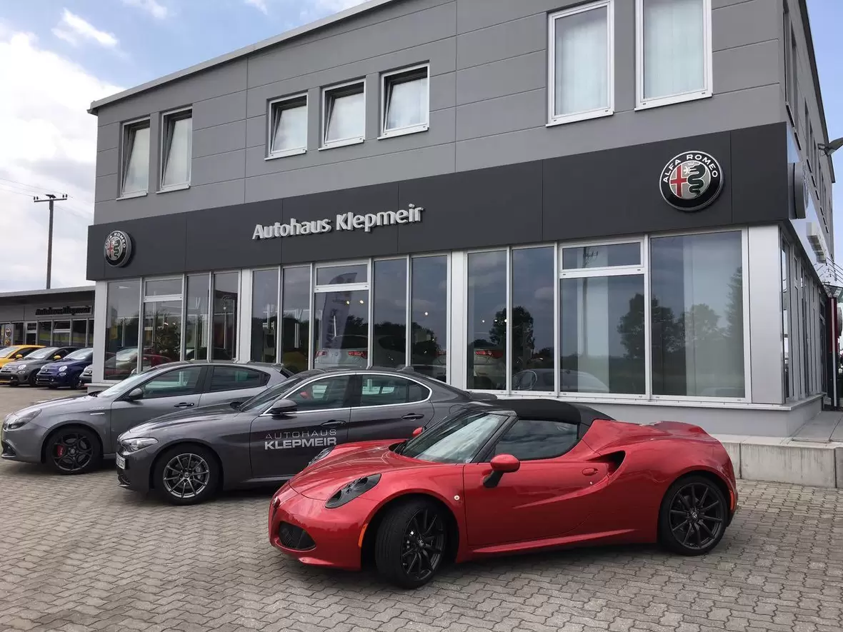 autohaus-klepmeir-aussenansicht-gebaeude