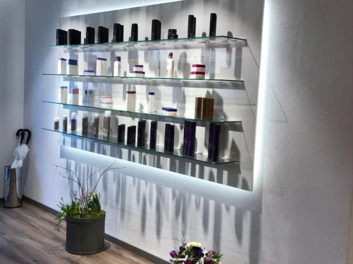 evas-haarstudio-manching-haarpflege-wella-ghd