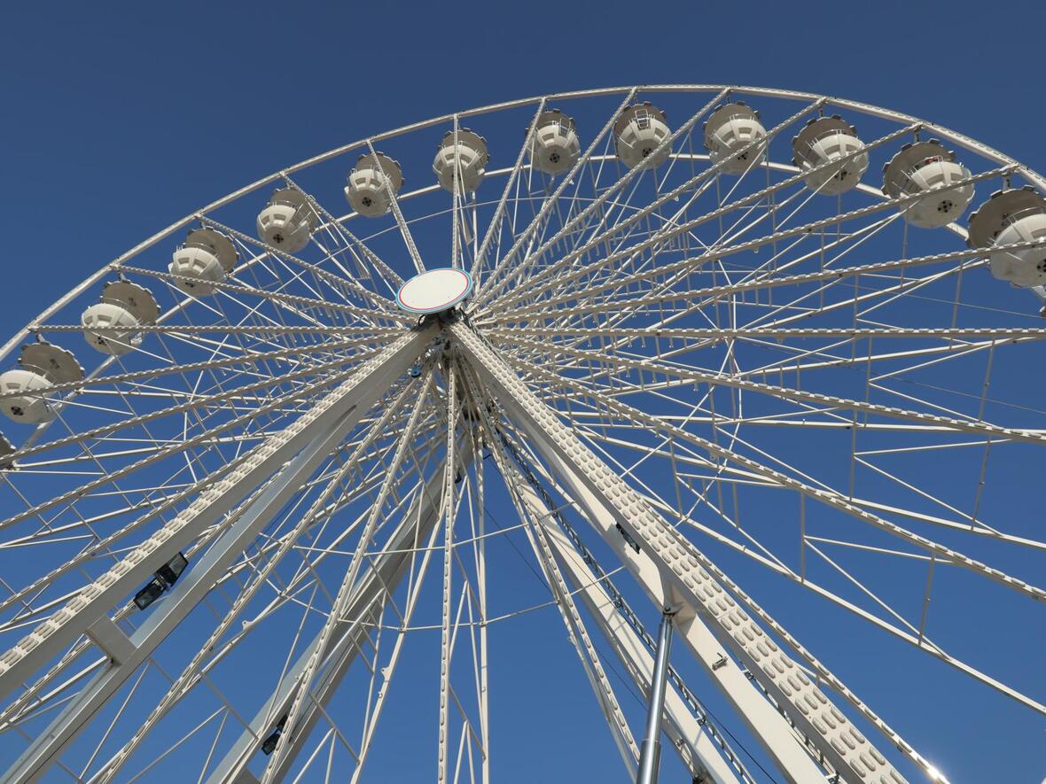 das-riesenrad-am-barthelmarkt-in-oberstimm-manching